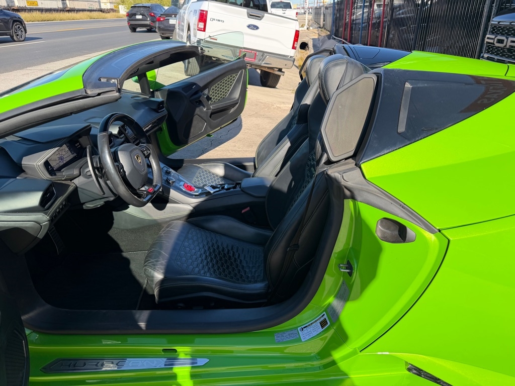 Lamborghini Huracan LP610-4 Spyder 2017