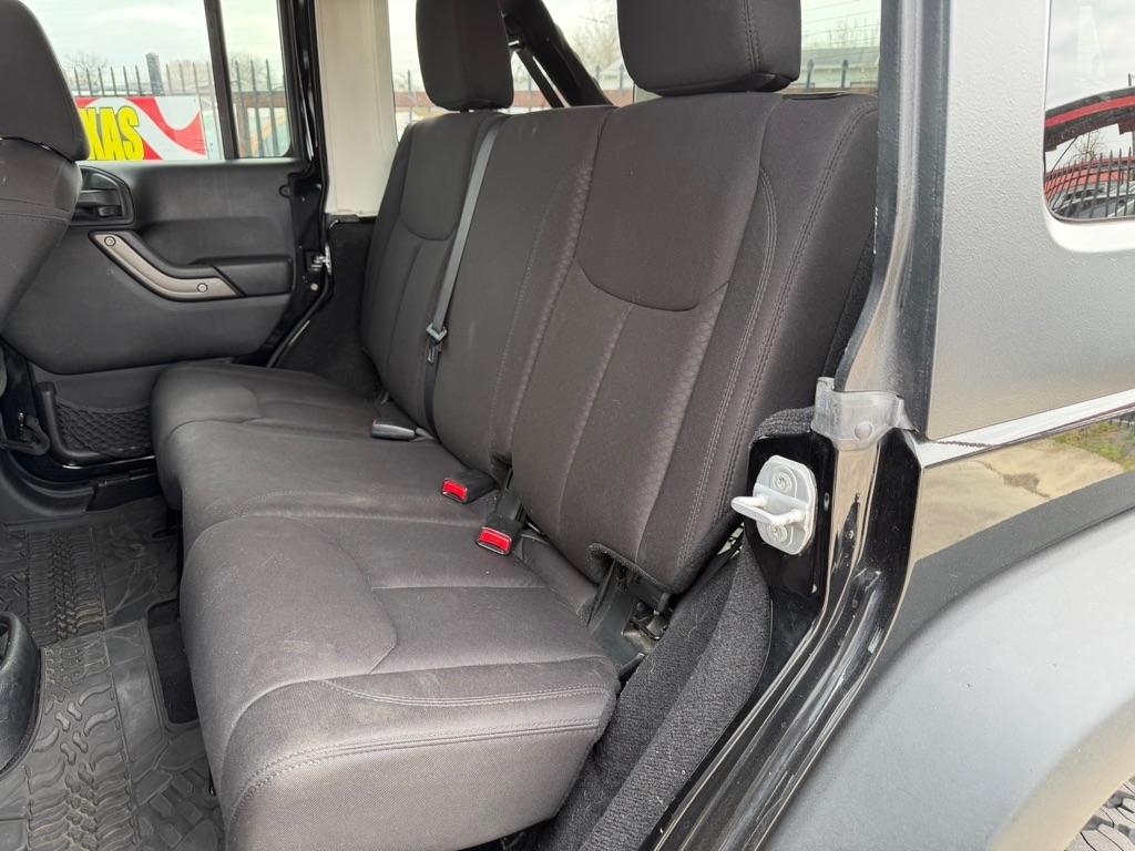 Jeep Wrangler Unlimited Sport 4WD 2014