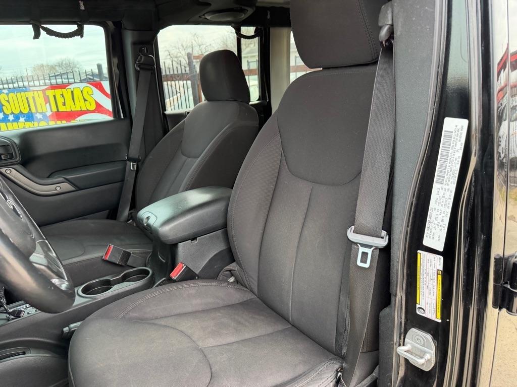 Jeep Wrangler Unlimited Sport 4WD 2014