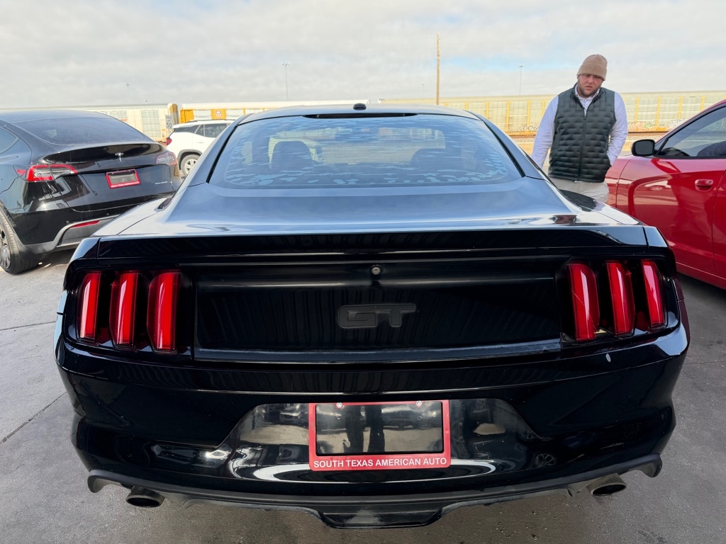 Ford Mustang GT Coupe 2015