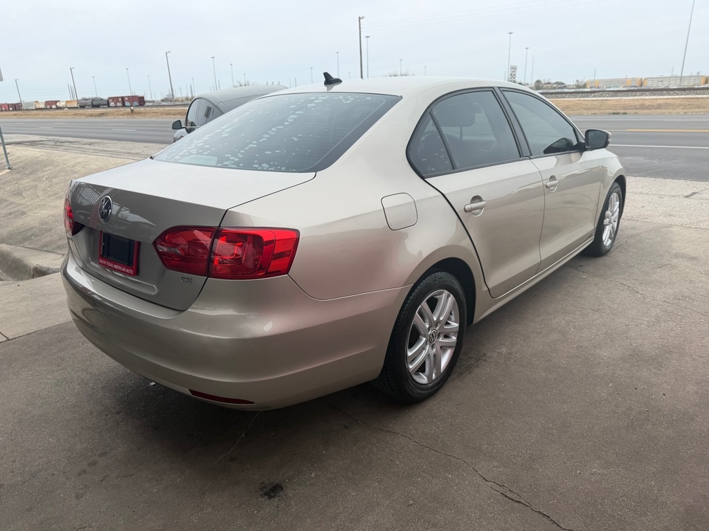 Volkswagen Jetta SE 2014