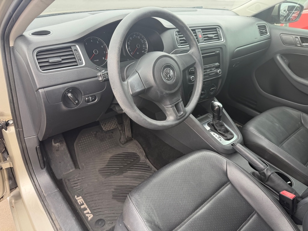 Volkswagen Jetta SE 2014