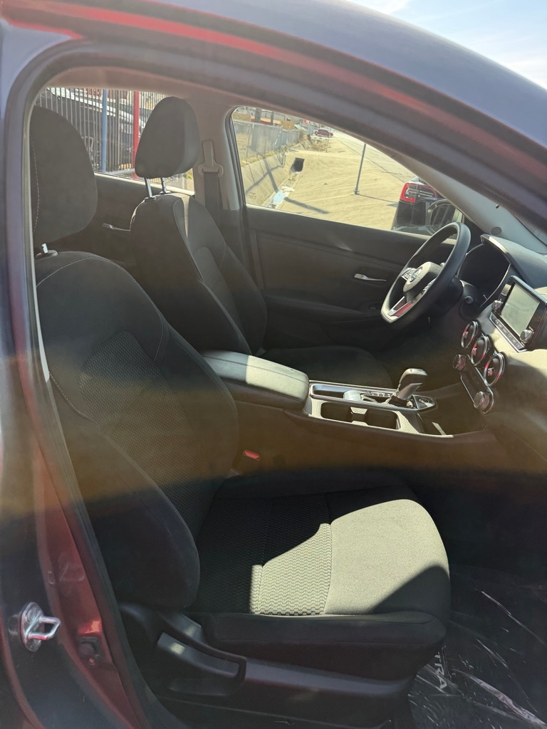 Nissan Sentra S 2020