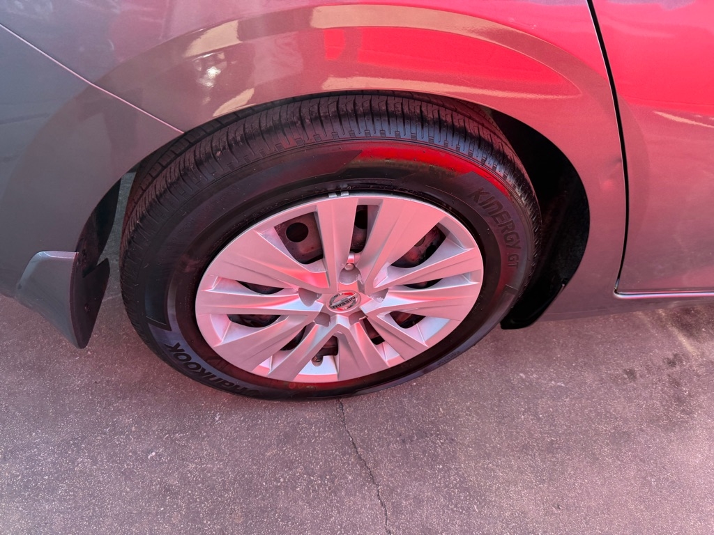 Nissan Sentra S 2020