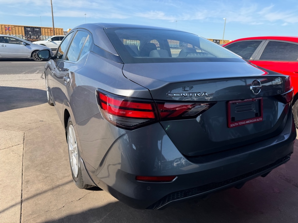 Nissan Sentra S 2020