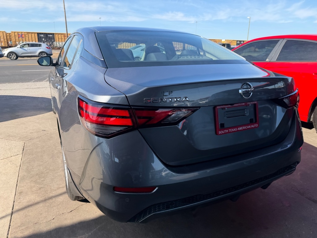 Nissan Sentra S 2020