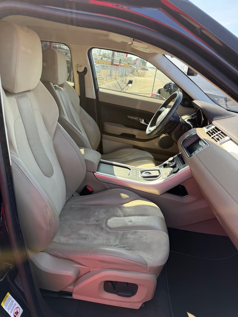 Land Rover Range Rover Evoque Pure Plus 5-Door 2015