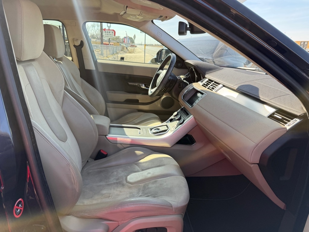 Land Rover Range Rover Evoque Pure Plus 5-Door 2015