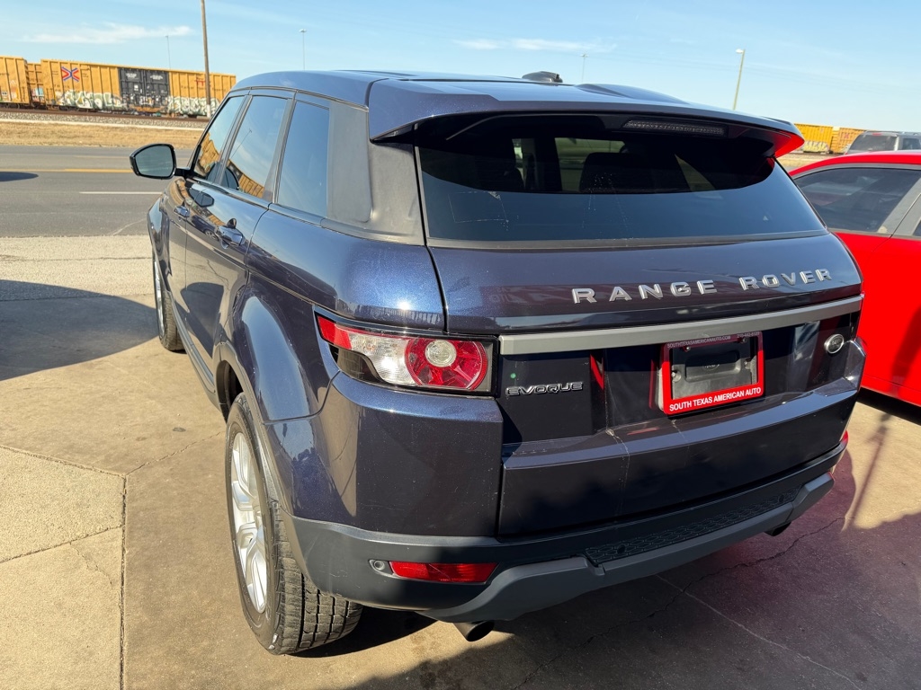 Land Rover Range Rover Evoque Pure Plus 5-Door 2015