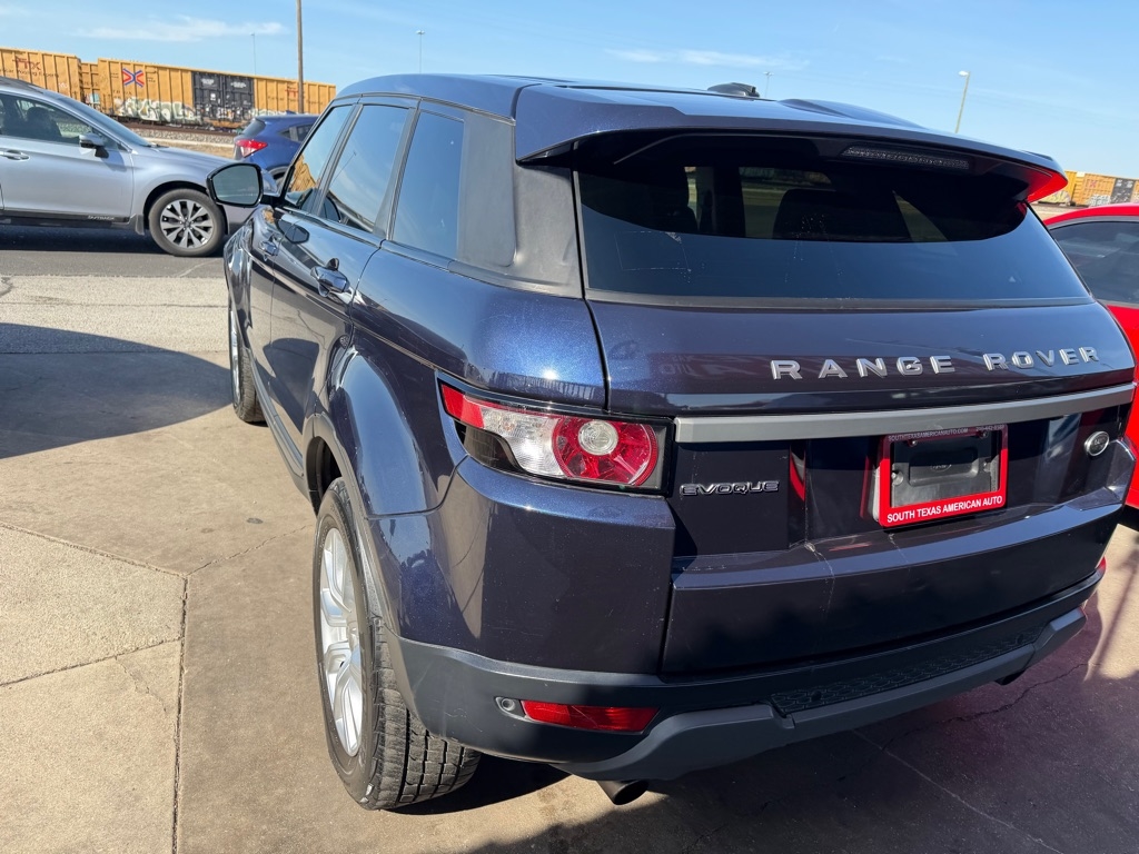 Land Rover Range Rover Evoque Pure Plus 5-Door 2015