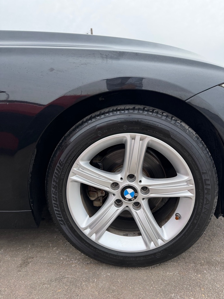 BMW 3-Series 328i xDrive Sedan - SULEV 2013