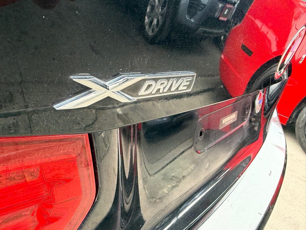 BMW 3-Series 328i xDrive Sedan - SULEV 2013