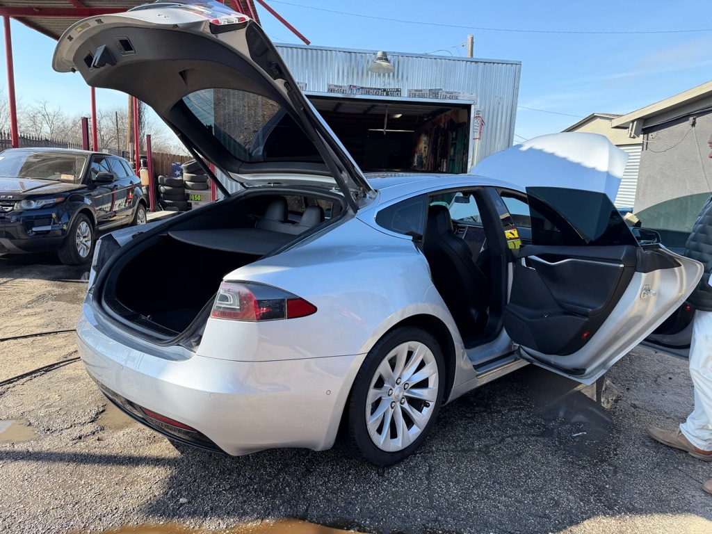 Tesla Model S 60 2017