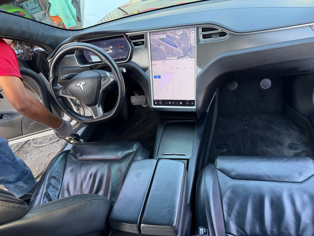 Tesla Model S 60 2017