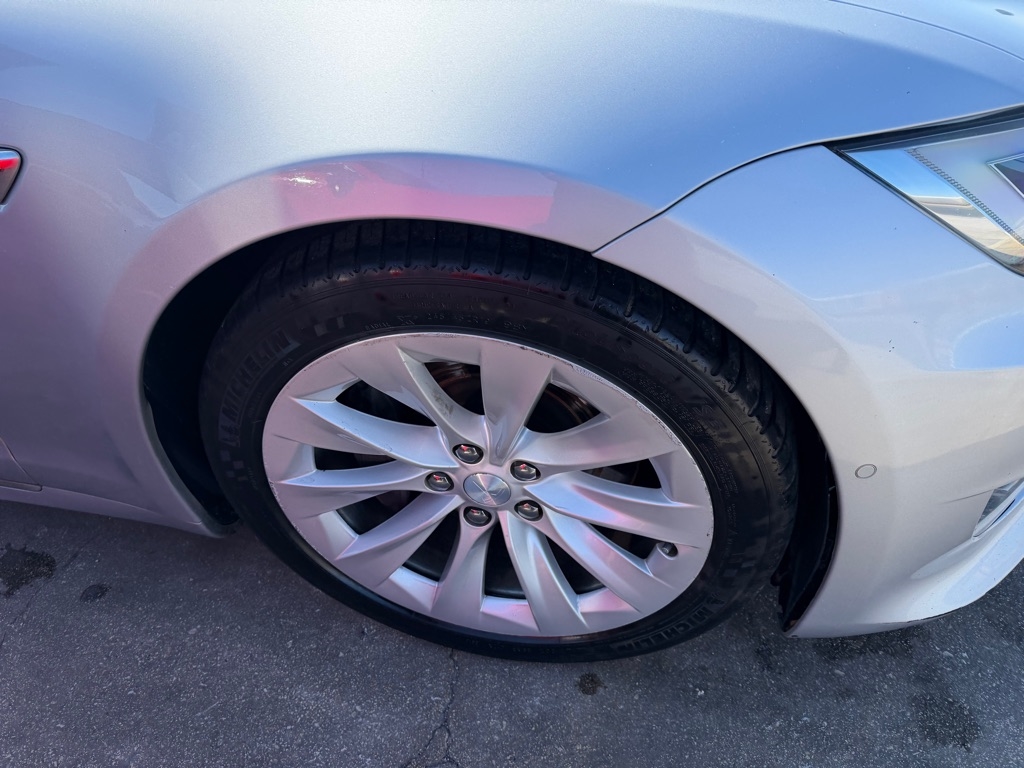 Tesla Model S 60 2017