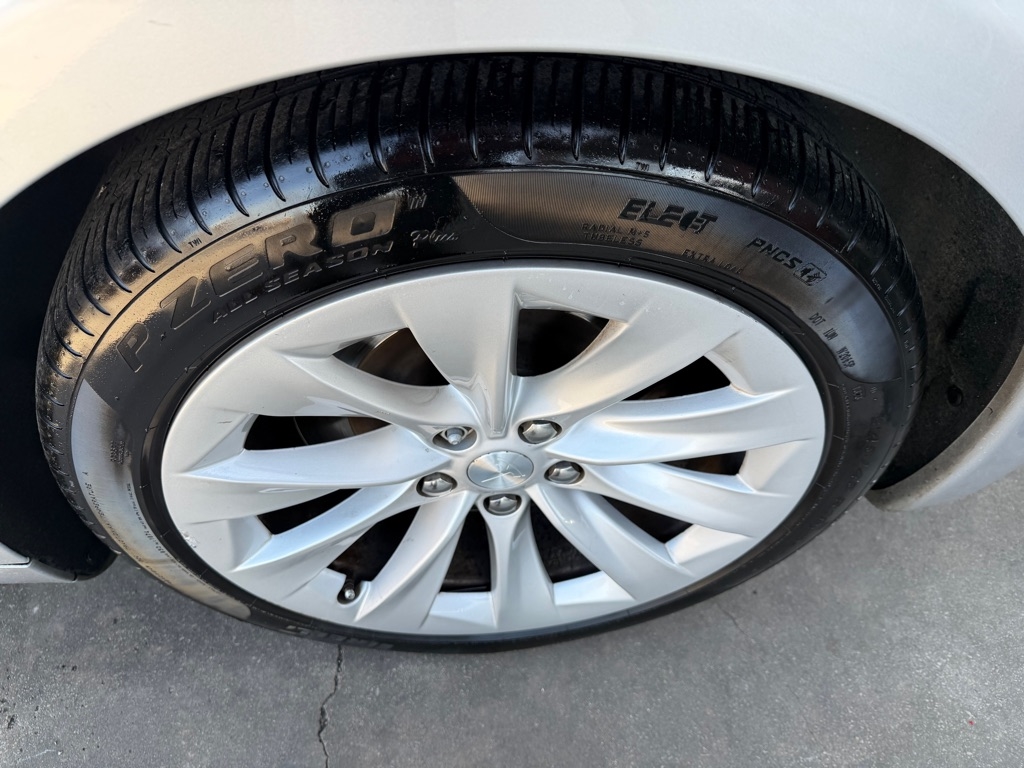 Tesla Model S 60 2017