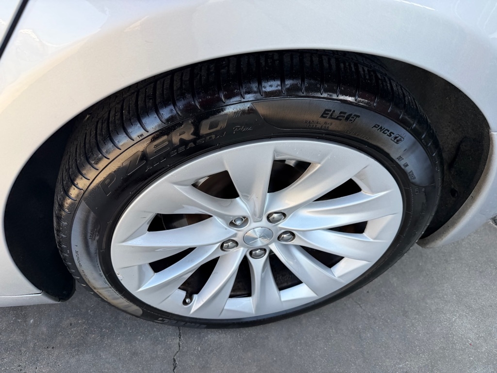 Tesla Model S 60 2017