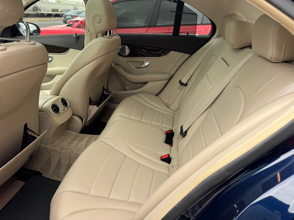 Mercedes-Benz C-Class C300 4MATIC Sedan 2015