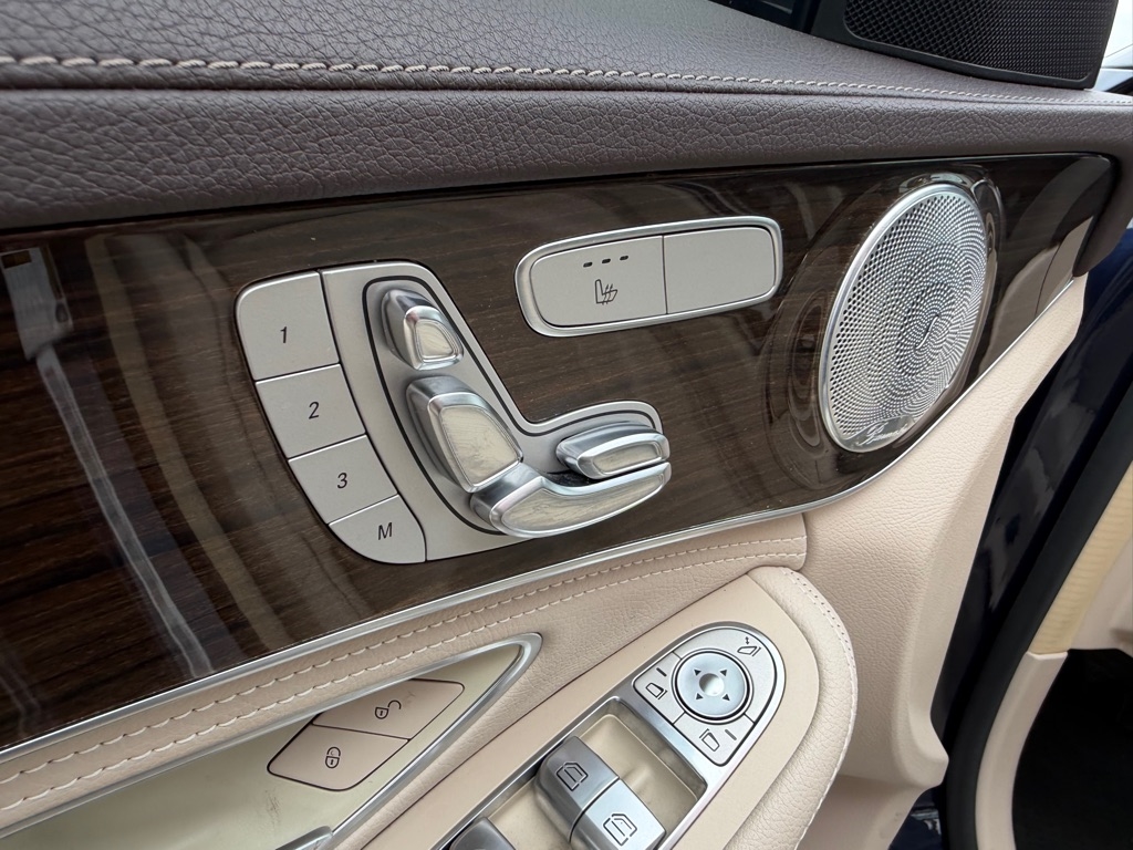 Mercedes-Benz C-Class C300 4MATIC Sedan 2015