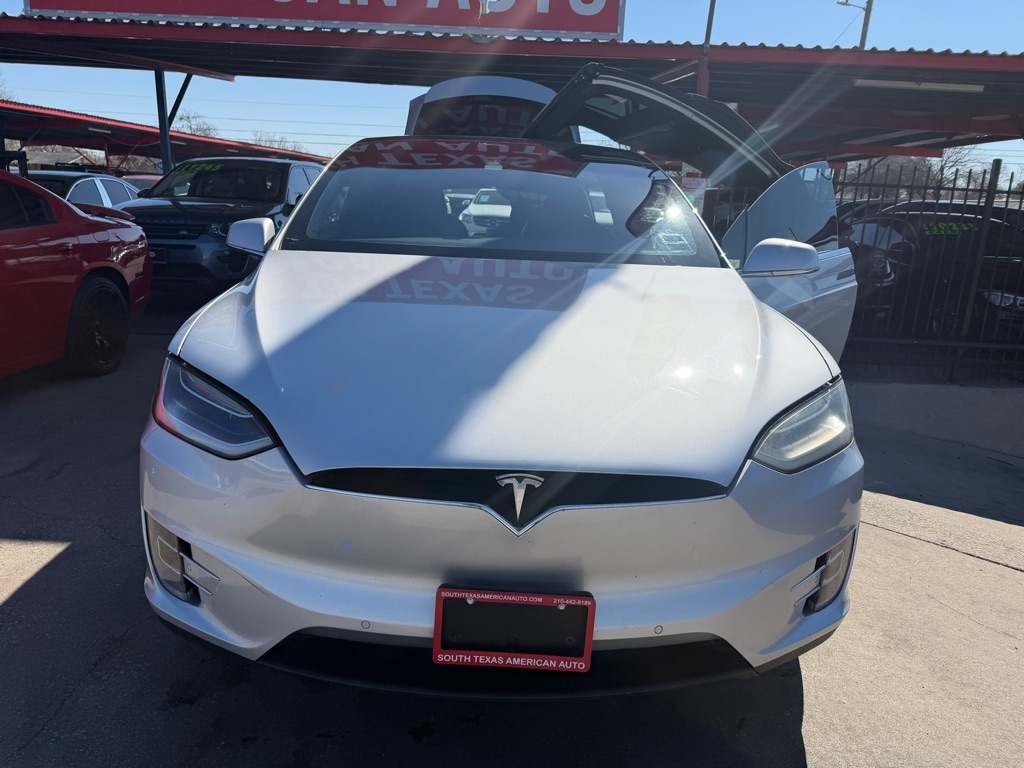 Tesla Model X 90D 2016