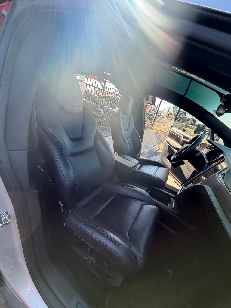 Tesla Model X 90D 2016