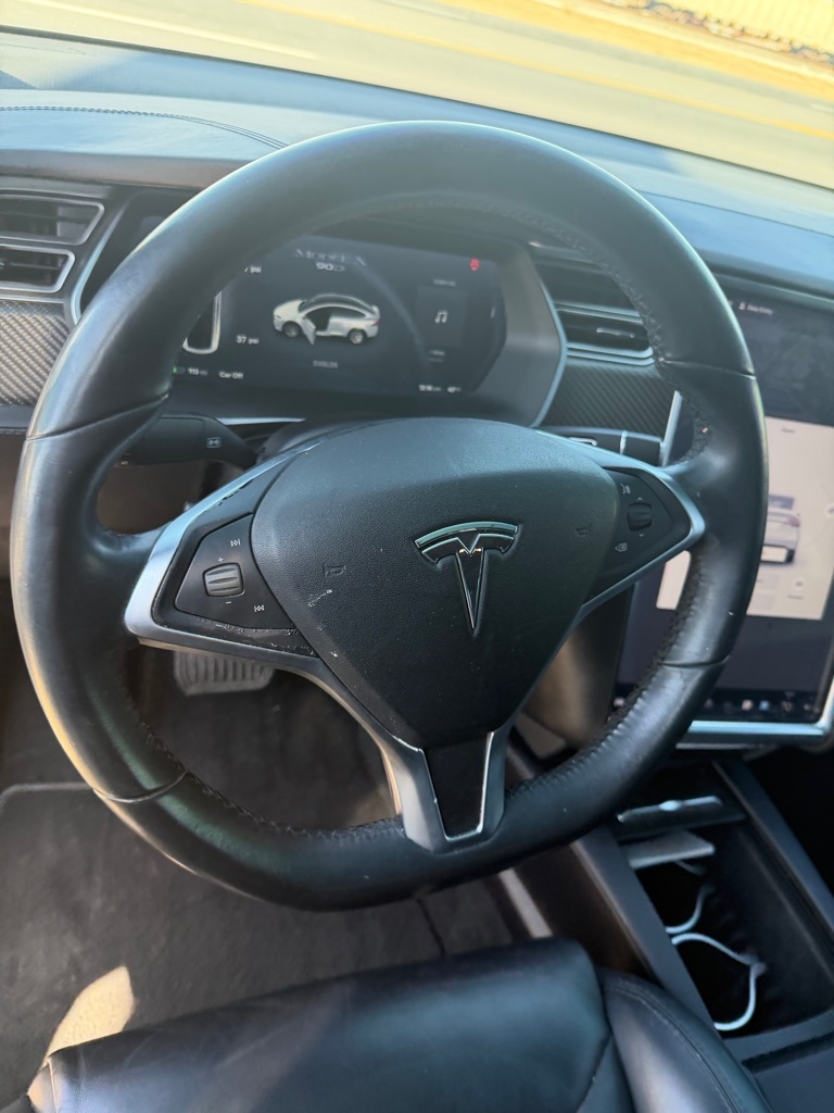Tesla Model X 90D 2016