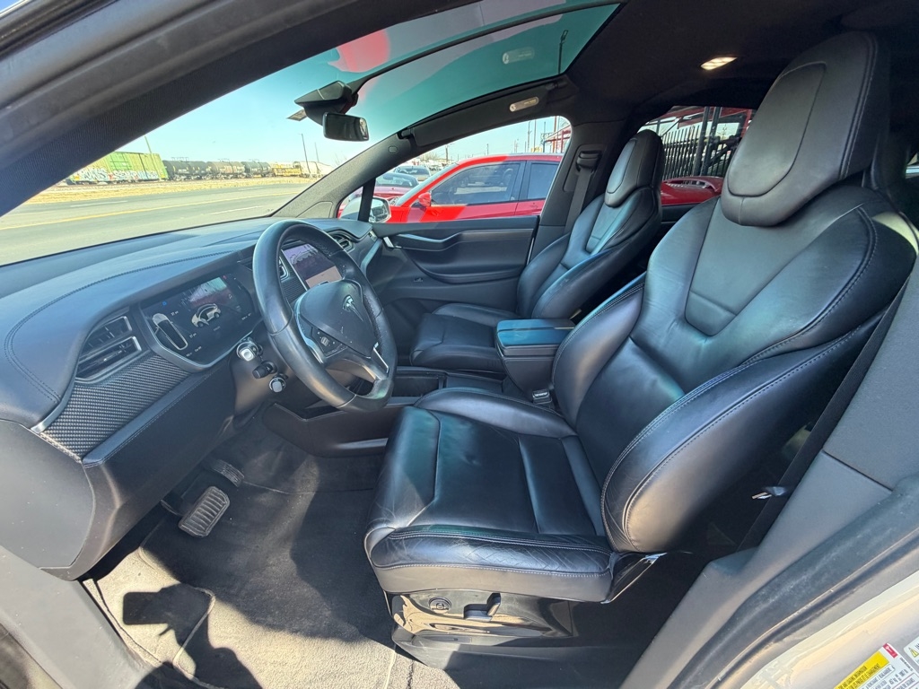 Tesla Model X 90D 2016