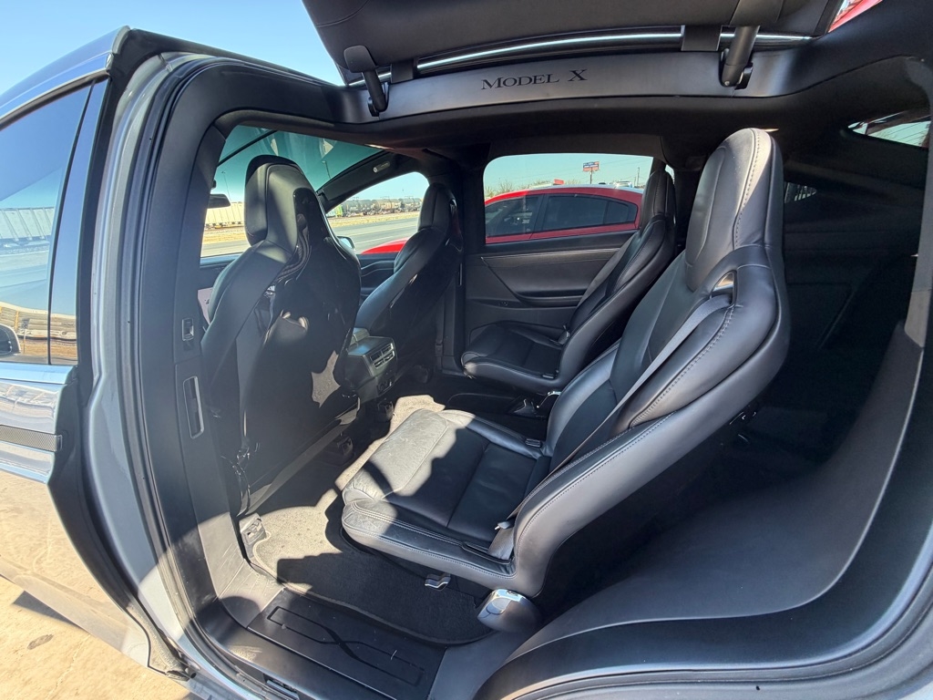 Tesla Model X 90D 2016
