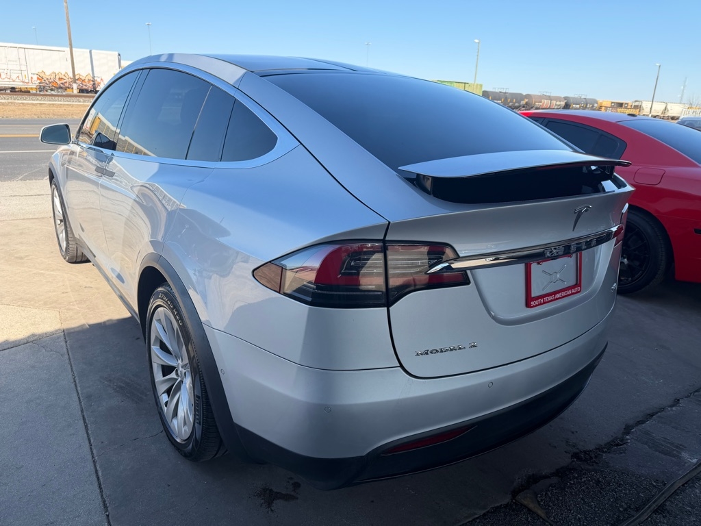 Tesla Model X 90D 2016