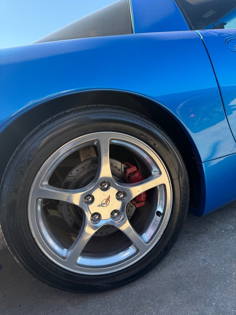 Chevrolet Corvette Coupe 1999