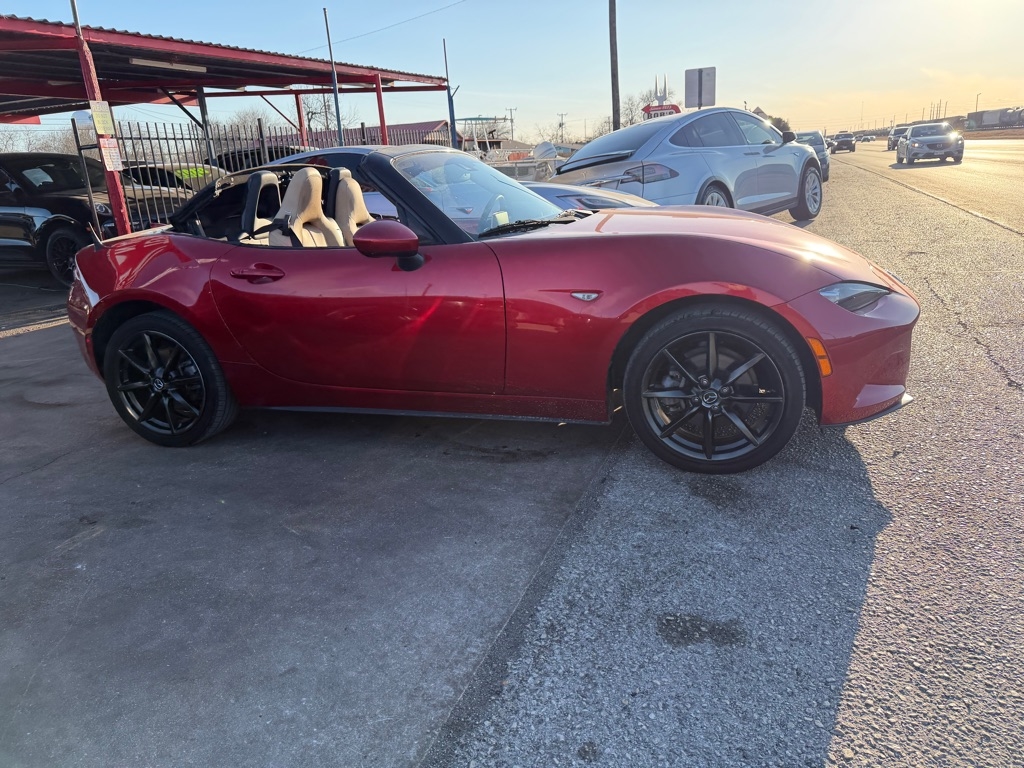 Mazda MX-5 Miata Grand Touring 6MT 2017