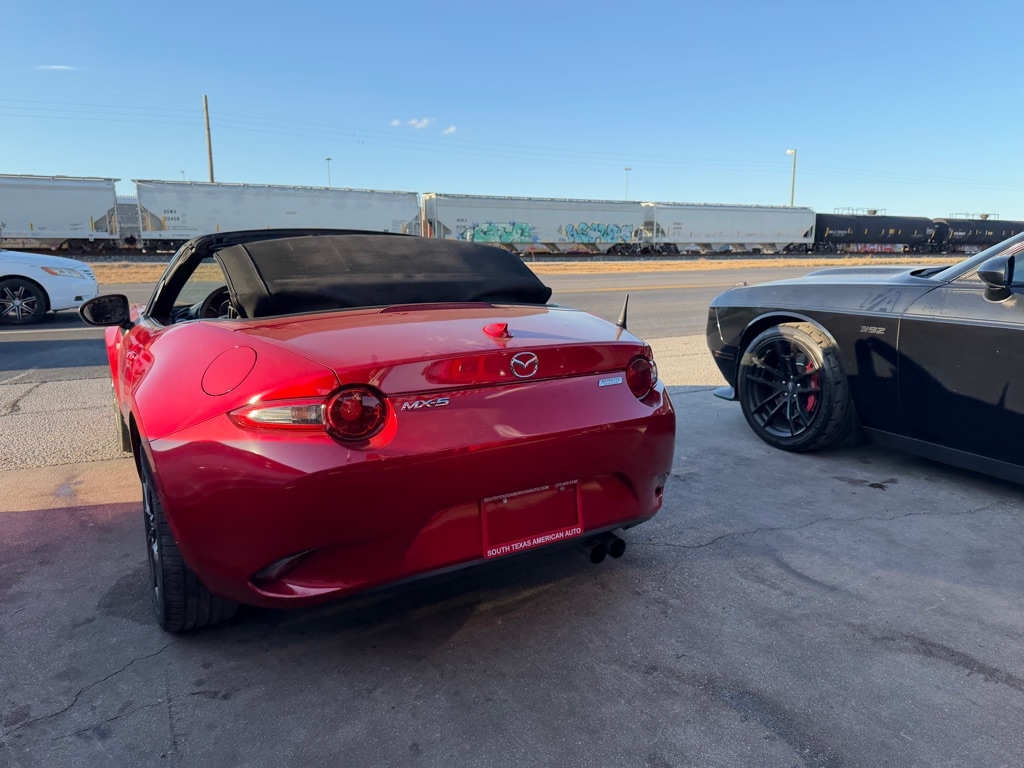 Mazda MX-5 Miata Grand Touring 6MT 2017