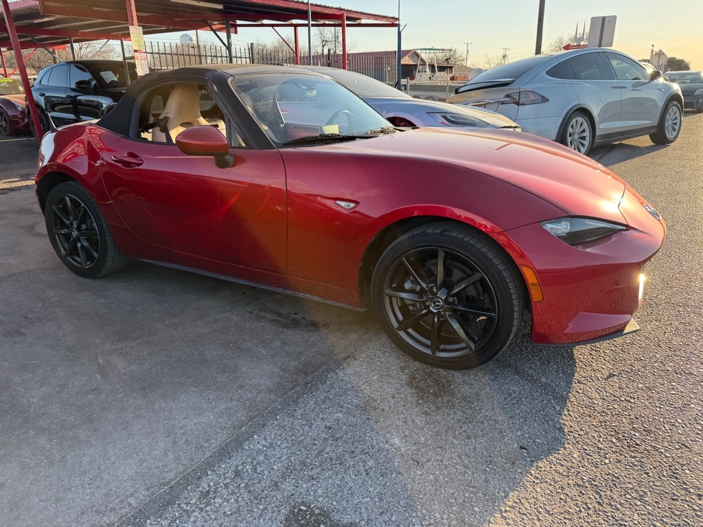 Mazda MX-5 Miata Grand Touring 6MT 2017