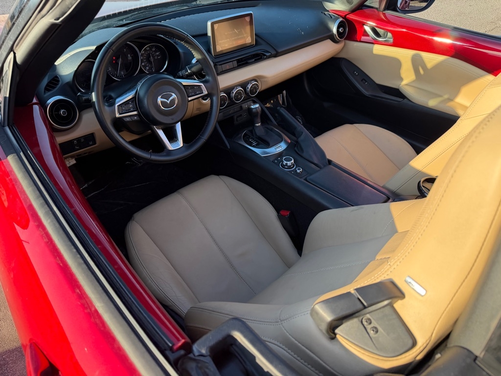 Mazda MX-5 Miata Grand Touring 6MT 2017