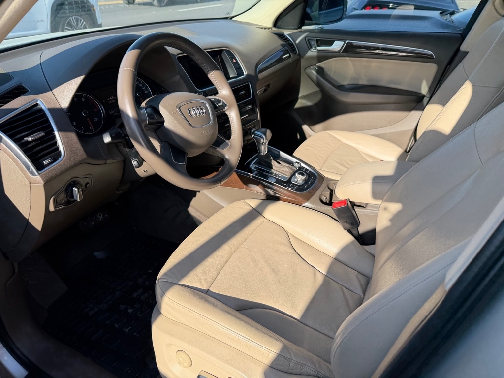 Audi Q5 2.0 quattro Premium 2014