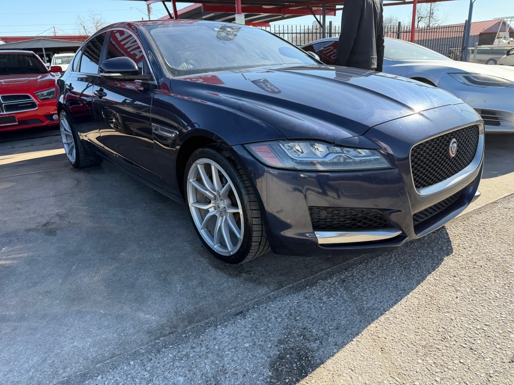 Jaguar XF-Series 35t Premium 2017