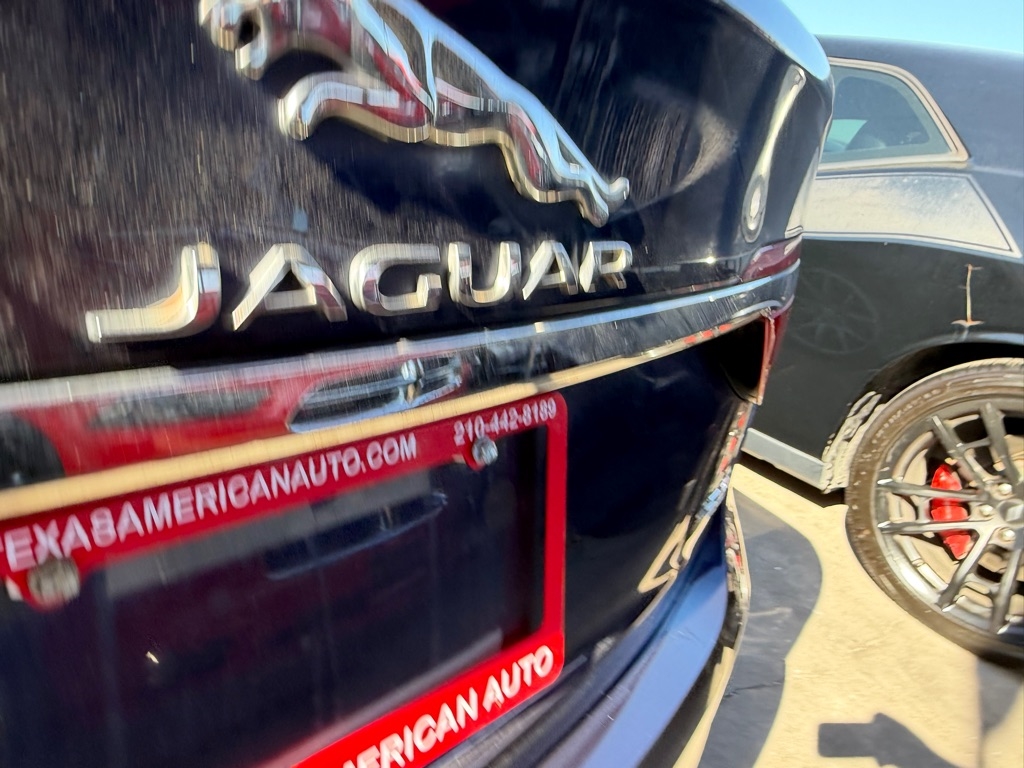 Jaguar XF-Series 35t Premium 2017