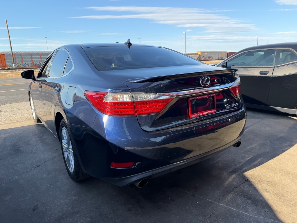 Lexus ES 350 Sedan 2014