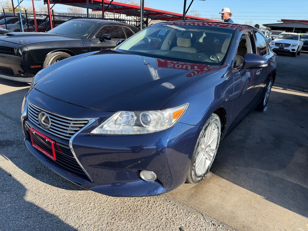 Lexus ES 350 Sedan 2014