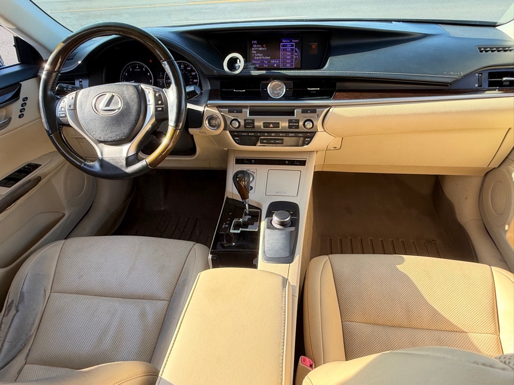 Lexus ES 350 Sedan 2014