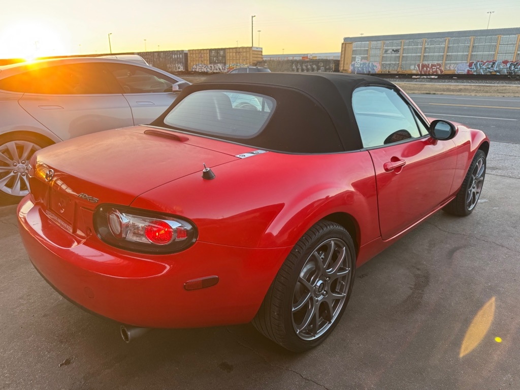 Mazda MX-5 Miata Grand Touring 2008