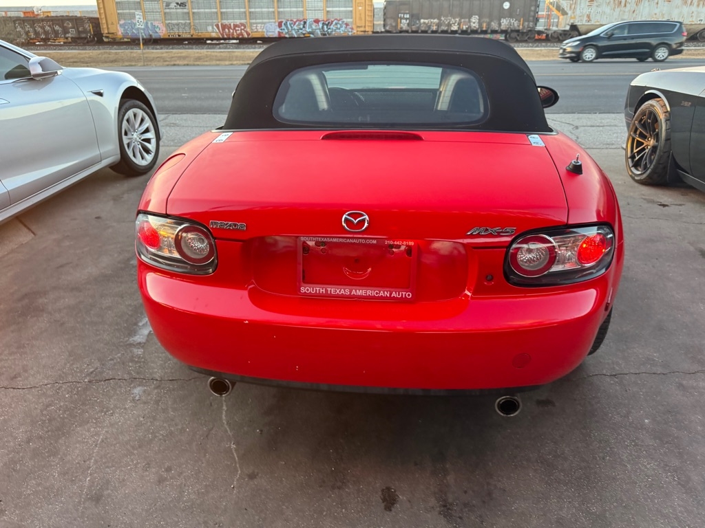 Mazda MX-5 Miata Grand Touring 2008