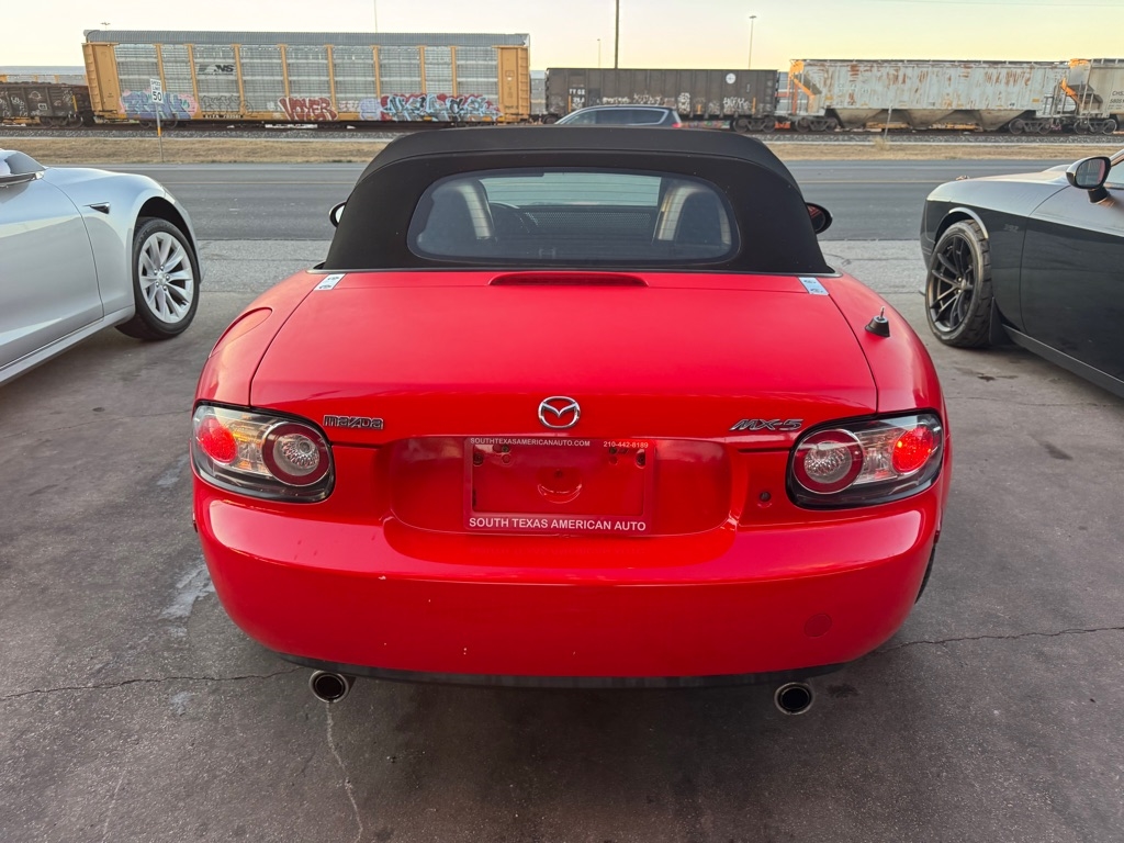 Mazda MX-5 Miata Grand Touring 2008