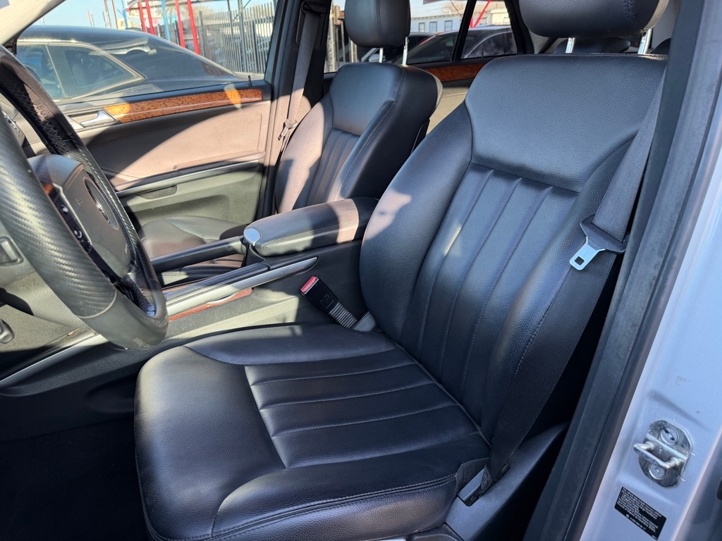 Mercedes-Benz M-Class ML350 2008