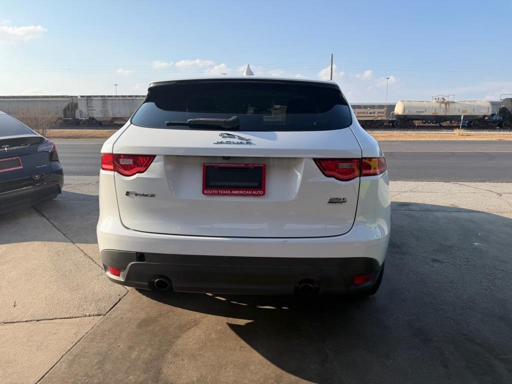 Jaguar F-Pace 25t 2018