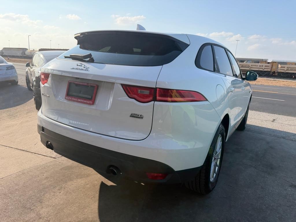 Jaguar F-Pace 25t 2018