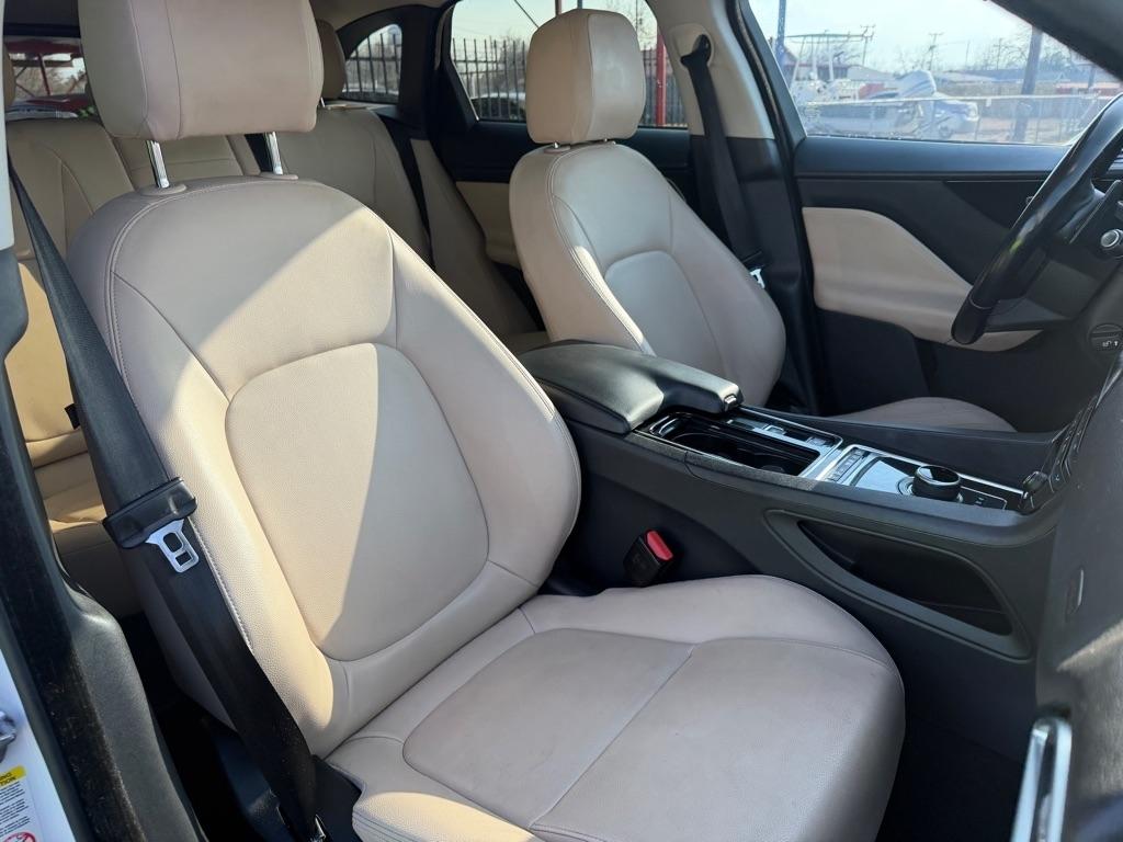 Jaguar F-Pace 25t 2018