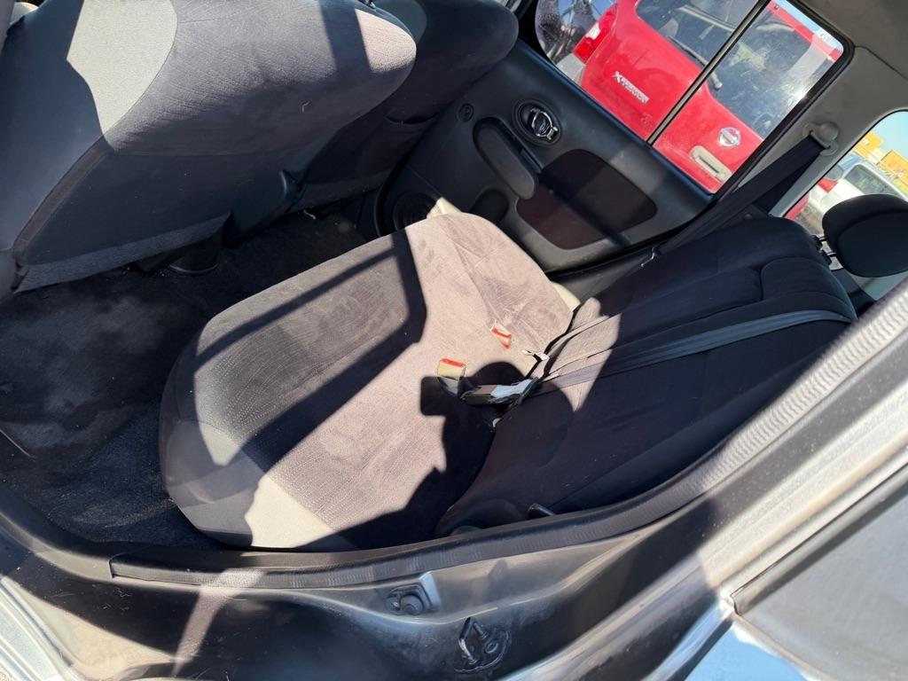 Nissan Cube 1.8 S 2011