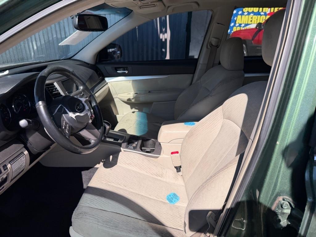 Subaru Outback 2.5i Premium 2010