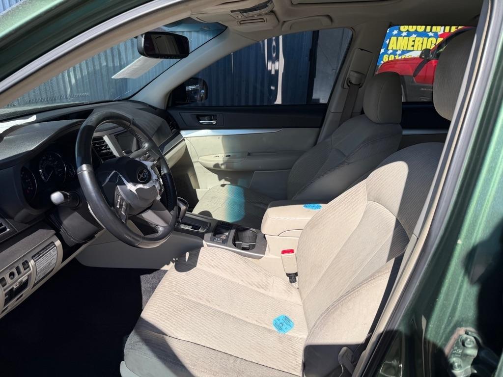 Subaru Outback 2.5i Premium 2010